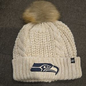 47 Brand Cream Knit Beanie with Tan Pom With Ponytail Slit